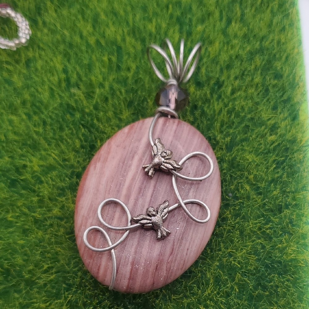 Angel Wire Wrapped Purple Stone Pendant – Silver Tone P329